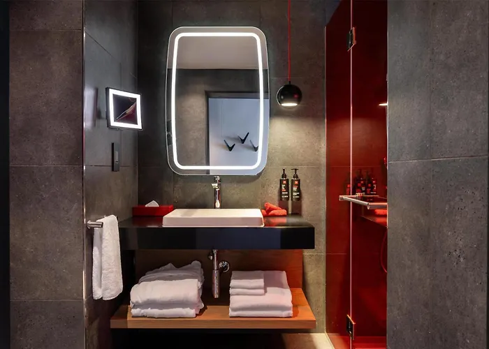 Radisson Red Hotel Johannesburg Rosebank